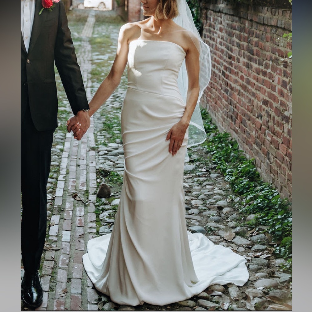 Chosen by Khya Blue Gown size 4